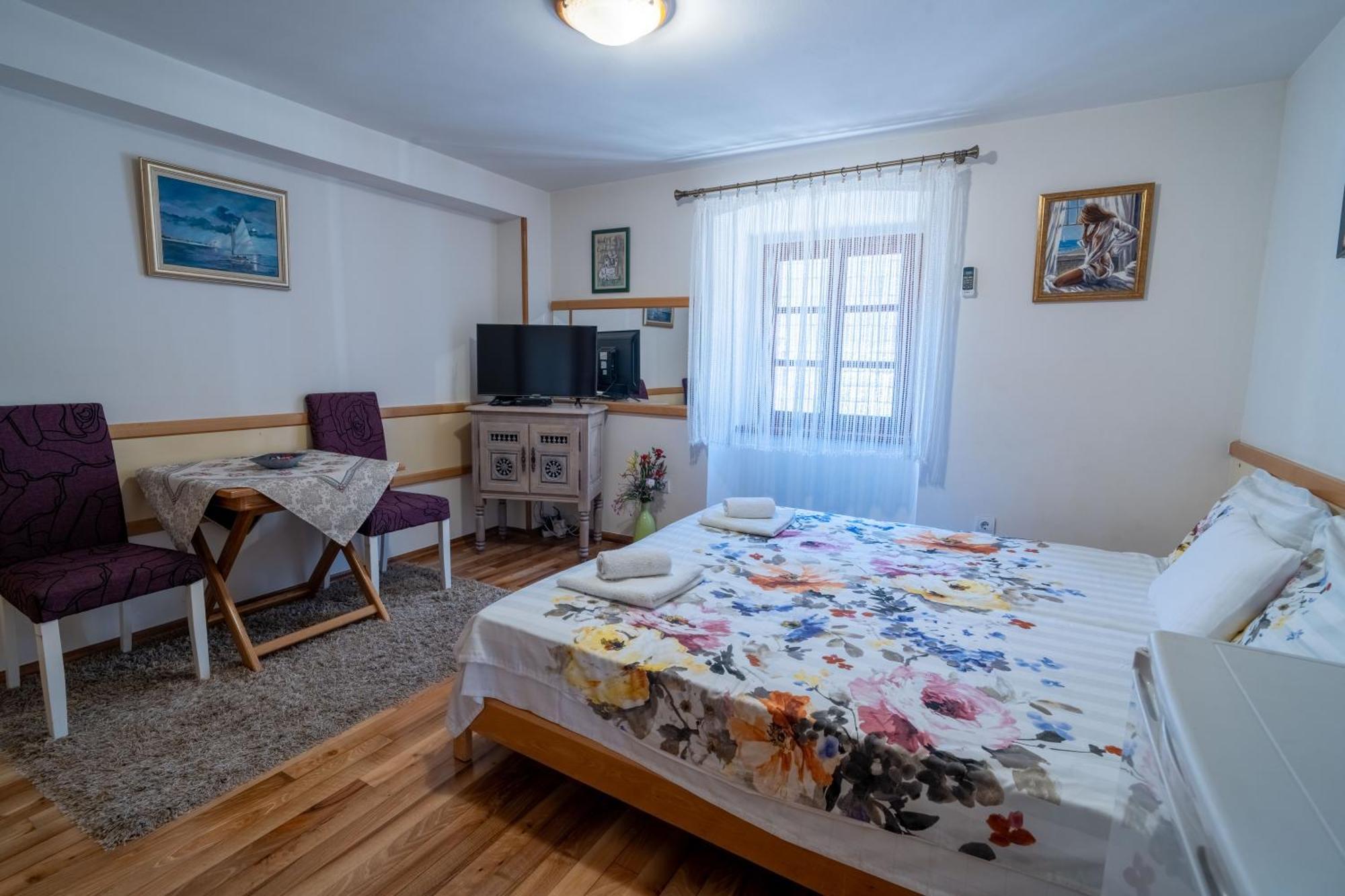 Studios Belvi Kotor Zewnętrze zdjęcie