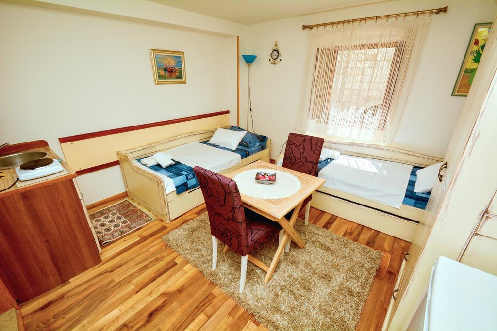 Studios Belvi Kotor Zewnętrze zdjęcie