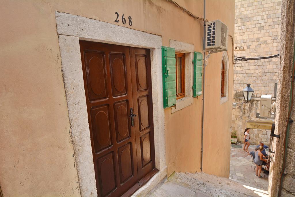 Studios Belvi Kotor Zewnętrze zdjęcie