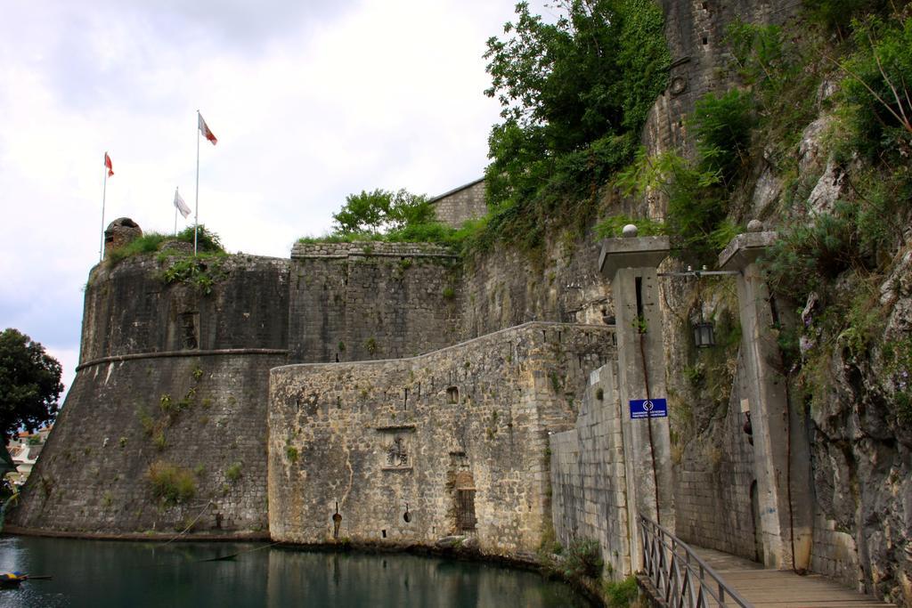 Studios Belvi Kotor Zewnętrze zdjęcie