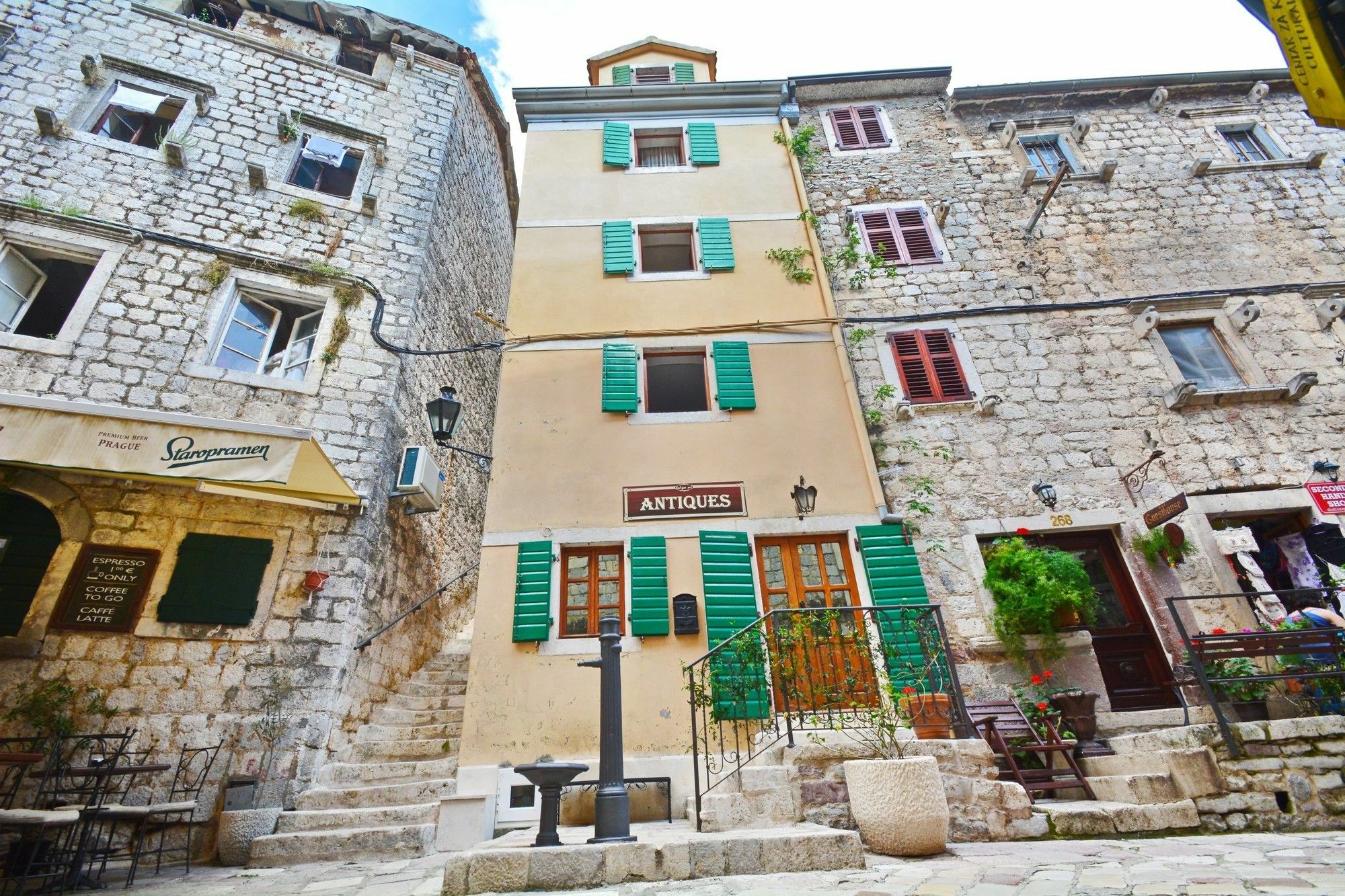 Studios Belvi Kotor Zewnętrze zdjęcie